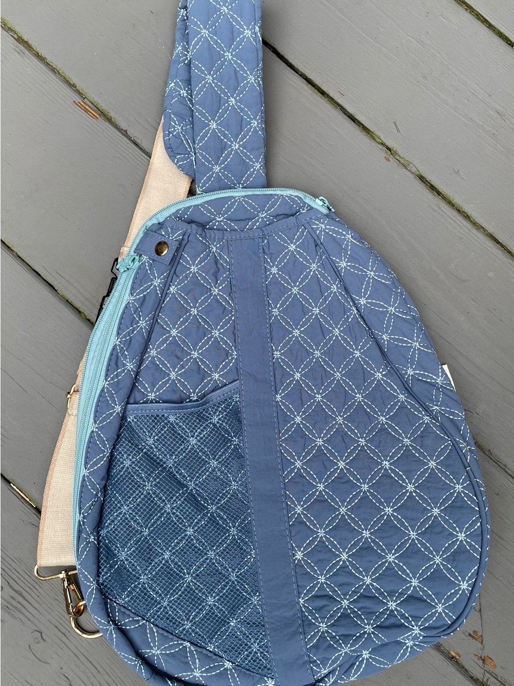 Oak and Reed Quilted Blue Crossbody Bag Light Blue Tan Adj Strap Gold Utility